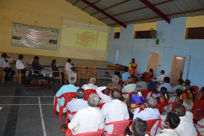 Field day cum Demonstration on “Machinery and Technology for Onion Cultivation and Processing” at Giriyapura village,  Kadur (Tk.), Chikkamagaluru (Dt.), Karnataka on 21.09.2021