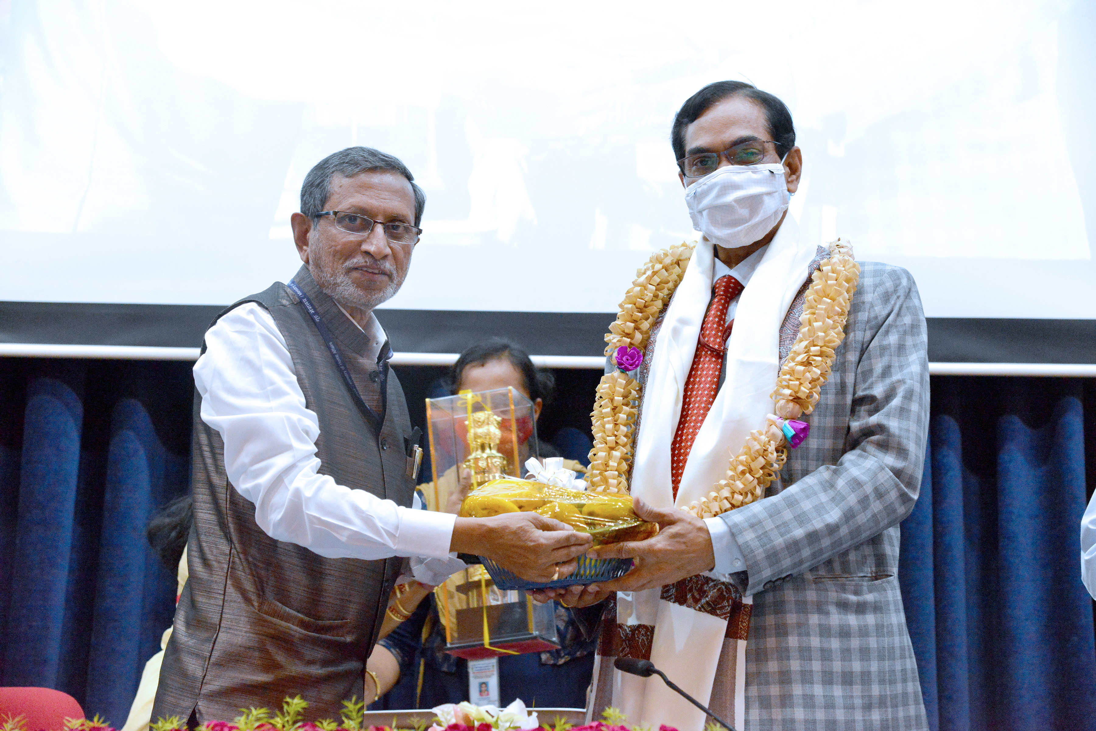 Inauguration of Golden Jubilee Building and Project Coordinator (Fruits) Building at ICAR-IIHR, Bengaluru on 20th March, 2021