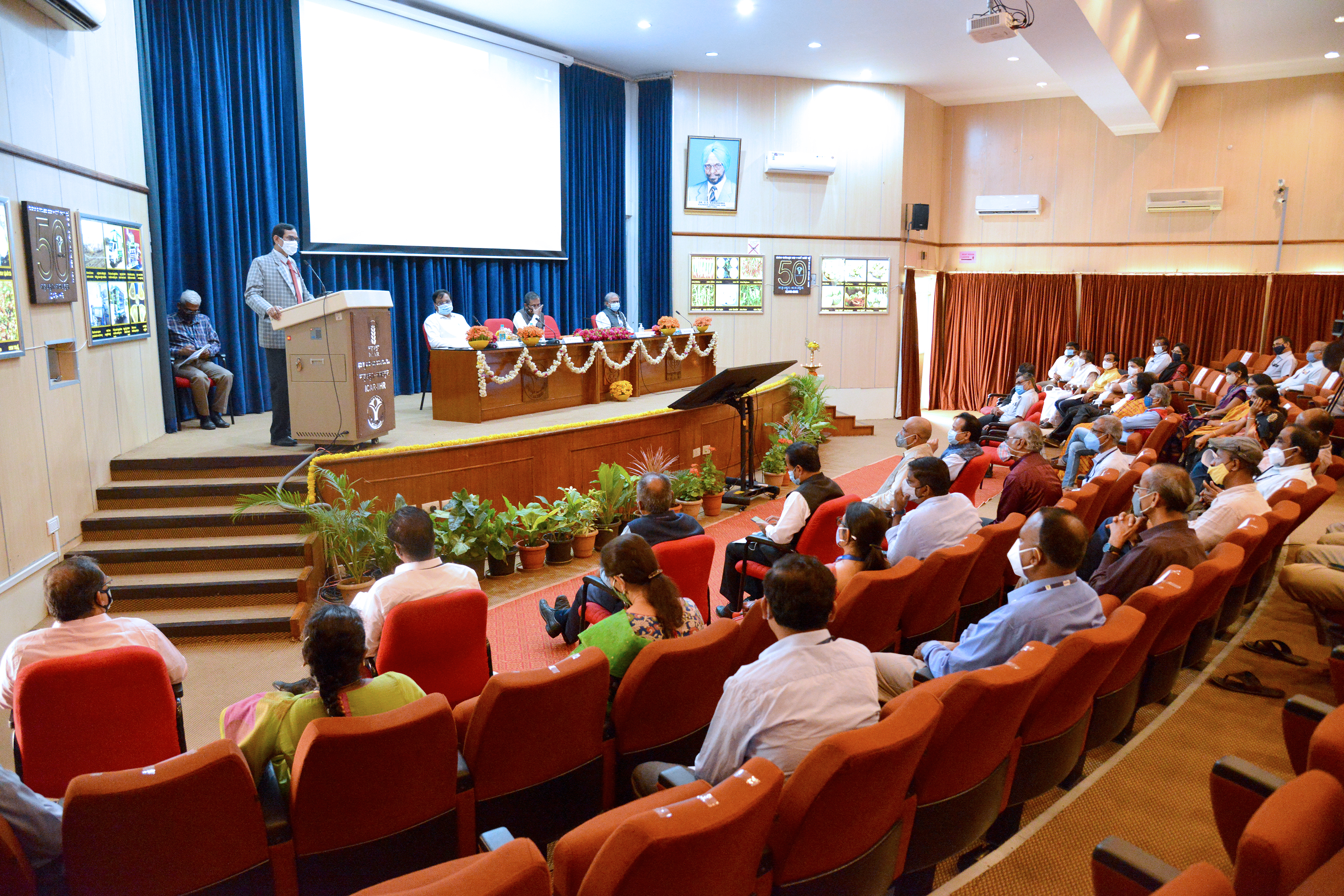 Inauguration of Golden Jubilee Building and Project Coordinator (Fruits) Building at ICAR-IIHR, Bengaluru on 20th March, 2021