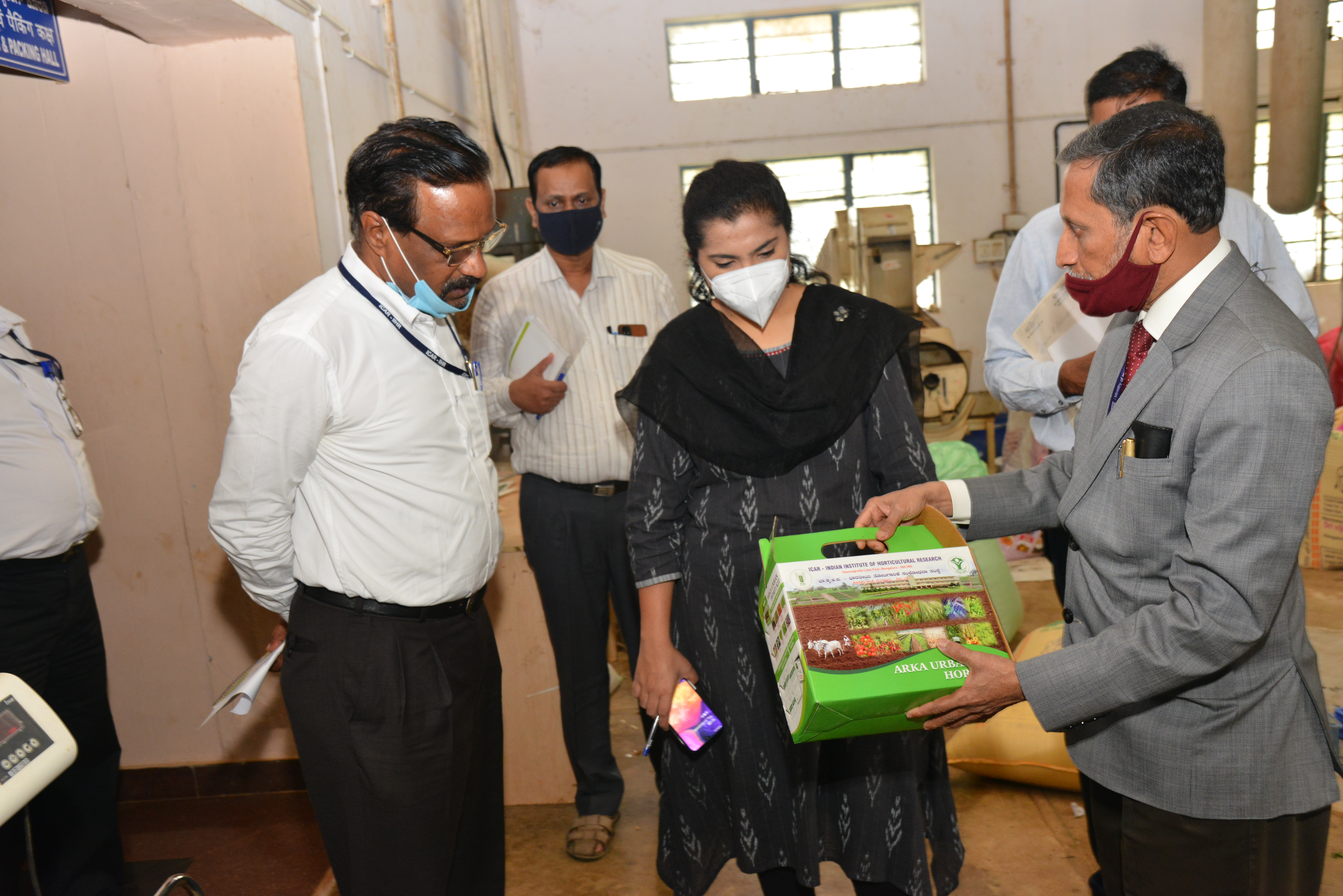 Visit of Ms. B. Fouzia Taranum, IAS, Director of Horticulture, Government of Karnataka on 31.12.2020 