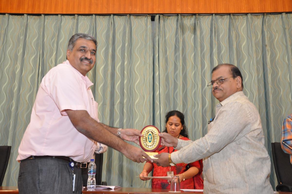 Award for IIHR, Bangalore in field of Official Language Implementation 2015 16 