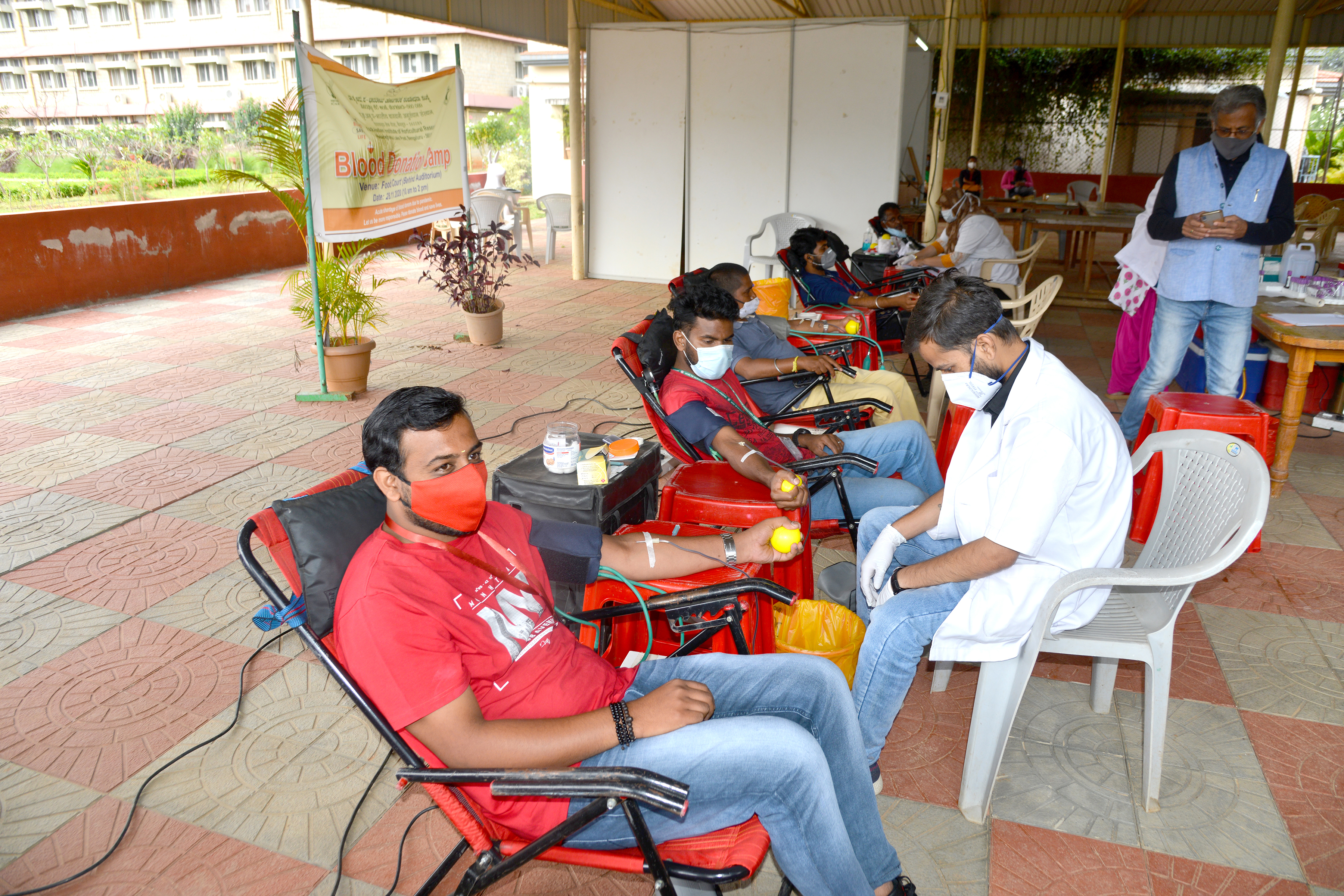 Blood Donation Camp was organised at ICAR-IIHR on 28-11-2020