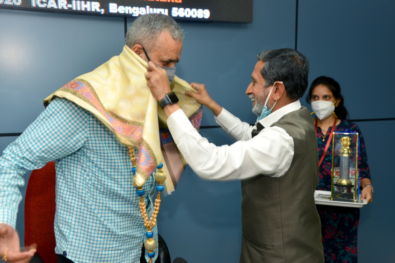 Visit of Shri. Vishveshwara Hegde Kageri, Hon’ble Speaker, Vidhana Sabha, Govt. of Karnataka to ICAR-IIHR, Bengaluru on 16.10.2020