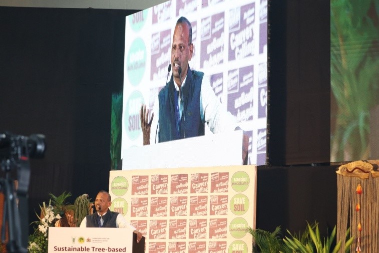 Hon’ble Union Minister for Agriculture & Farmers’ Welfare Shri Shivraj Singh Chouhan inaugurated the Mega Farmers’ Seminar on “Sustainable Tree-Based Agriculture” on 27.12.2025 at Adhiyamaan College of Engineering, Hosur, Tamil Nadu.