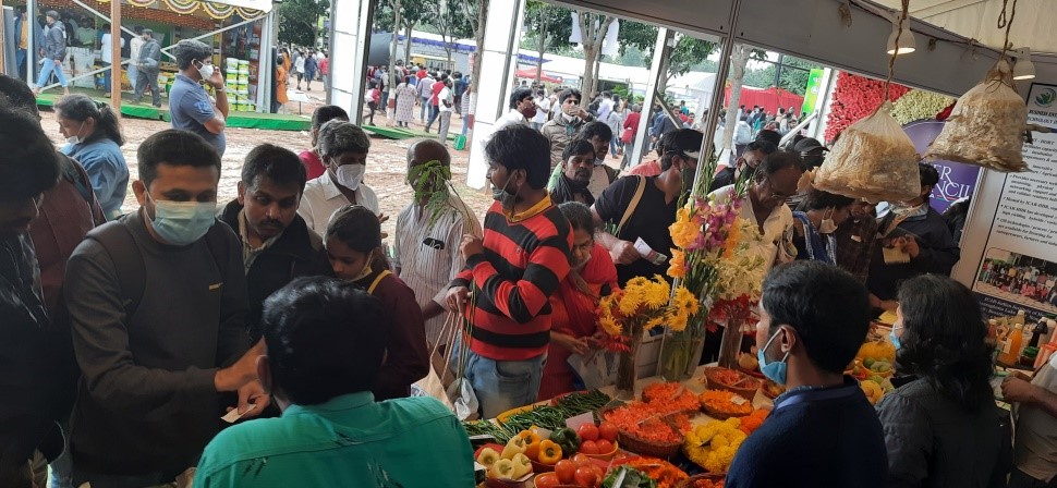 ICAR-IIHR bagged best stall award in Krishi mela 2021 of UAS, Bengaluru 