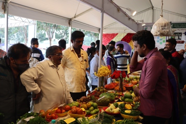 ICAR-IIHR bagged best stall award in Krishi mela 2021 of UAS, Bengaluru 