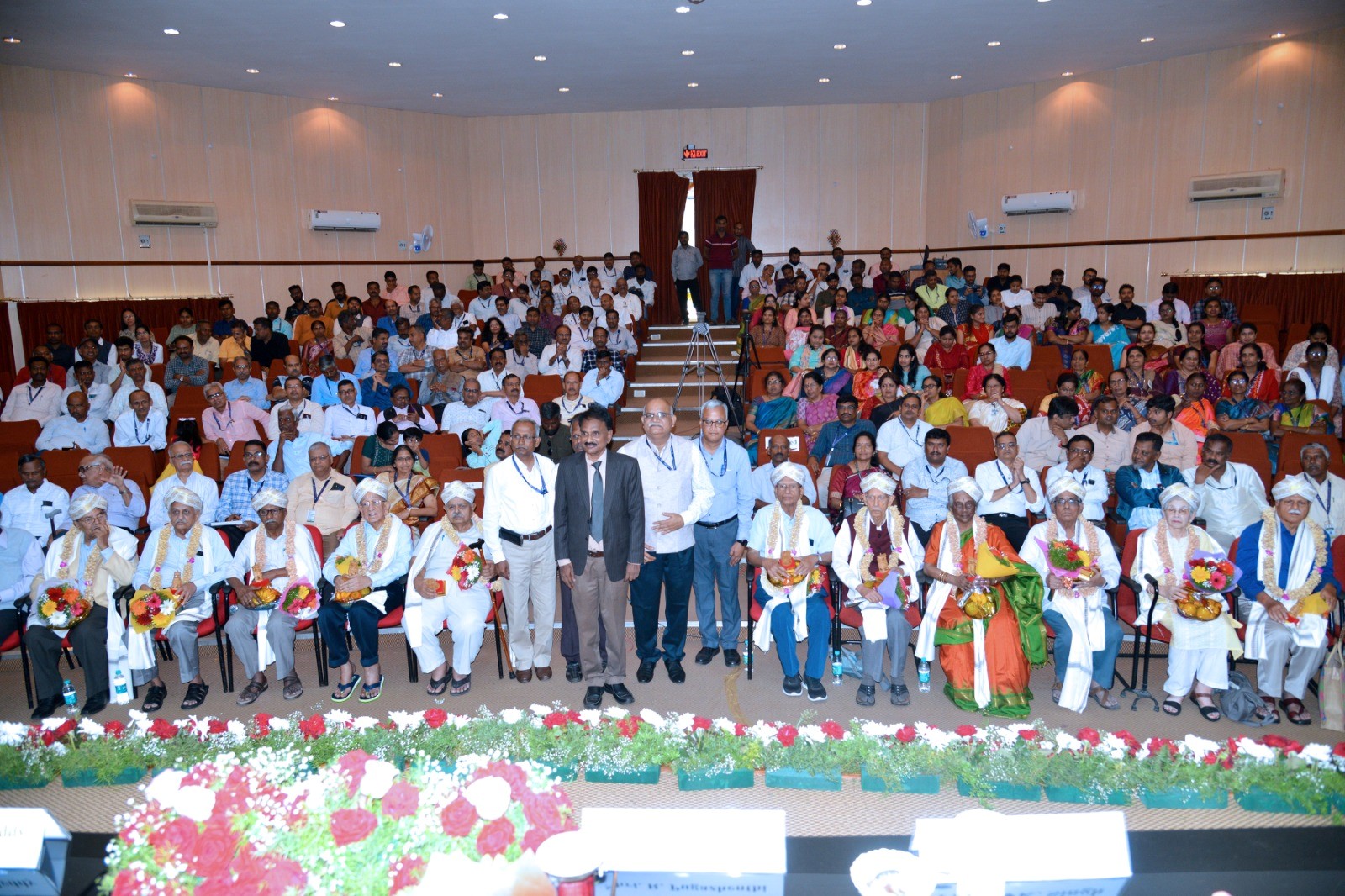 Hon’ble Shri Narendra Singh Tomar, Union Minister of Agriculture and Farmers Welfare, Government of India launches the Integration of 'ICAR-IIHR Seed Portal' with YONO Krishi web application of State Bank of India