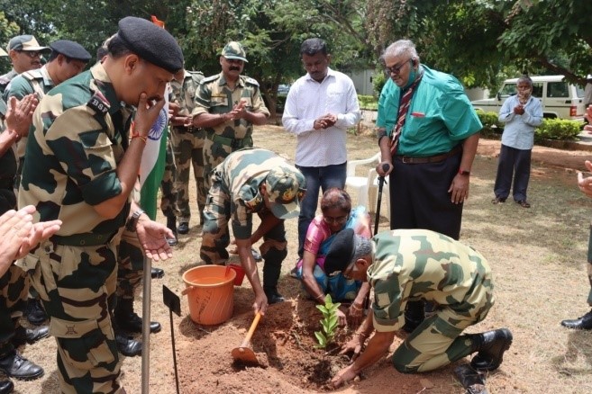 ICAR-IIHR Organized an Off-campus Training in Collaboration with  KVK, Viringipuram, Tamil Nadu