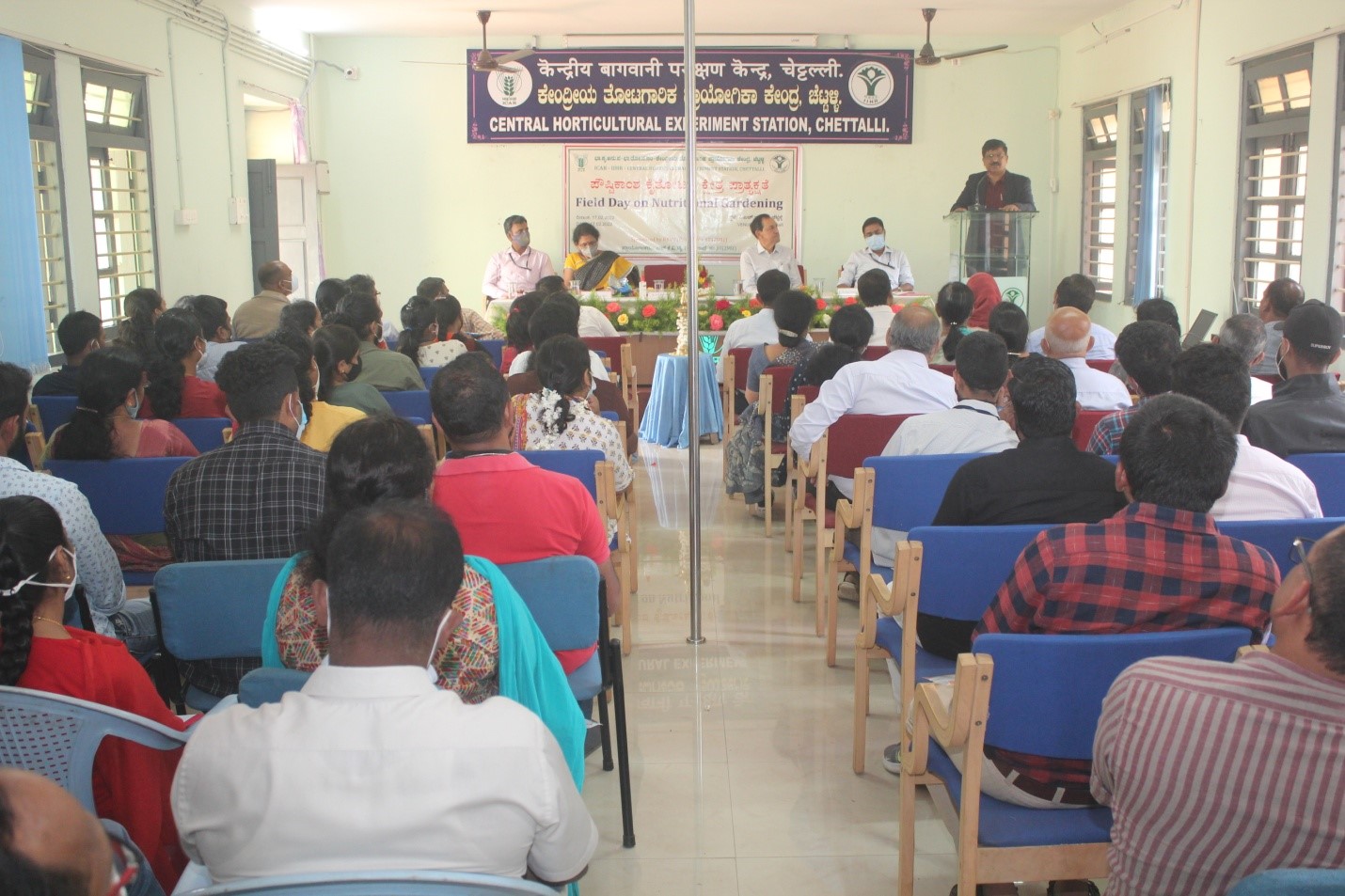 ICAR-IIHR Organized Off-campus Training in Chelur village of Chikkaballapur district under RKVY Project