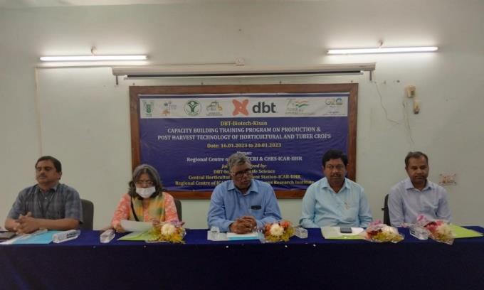 ICAR-IIHR-CHES, Bhubaneswar organised Input Distribution and Skill Development Program under Tribal Sub-Plan in Mayurbhanj district of Odisha