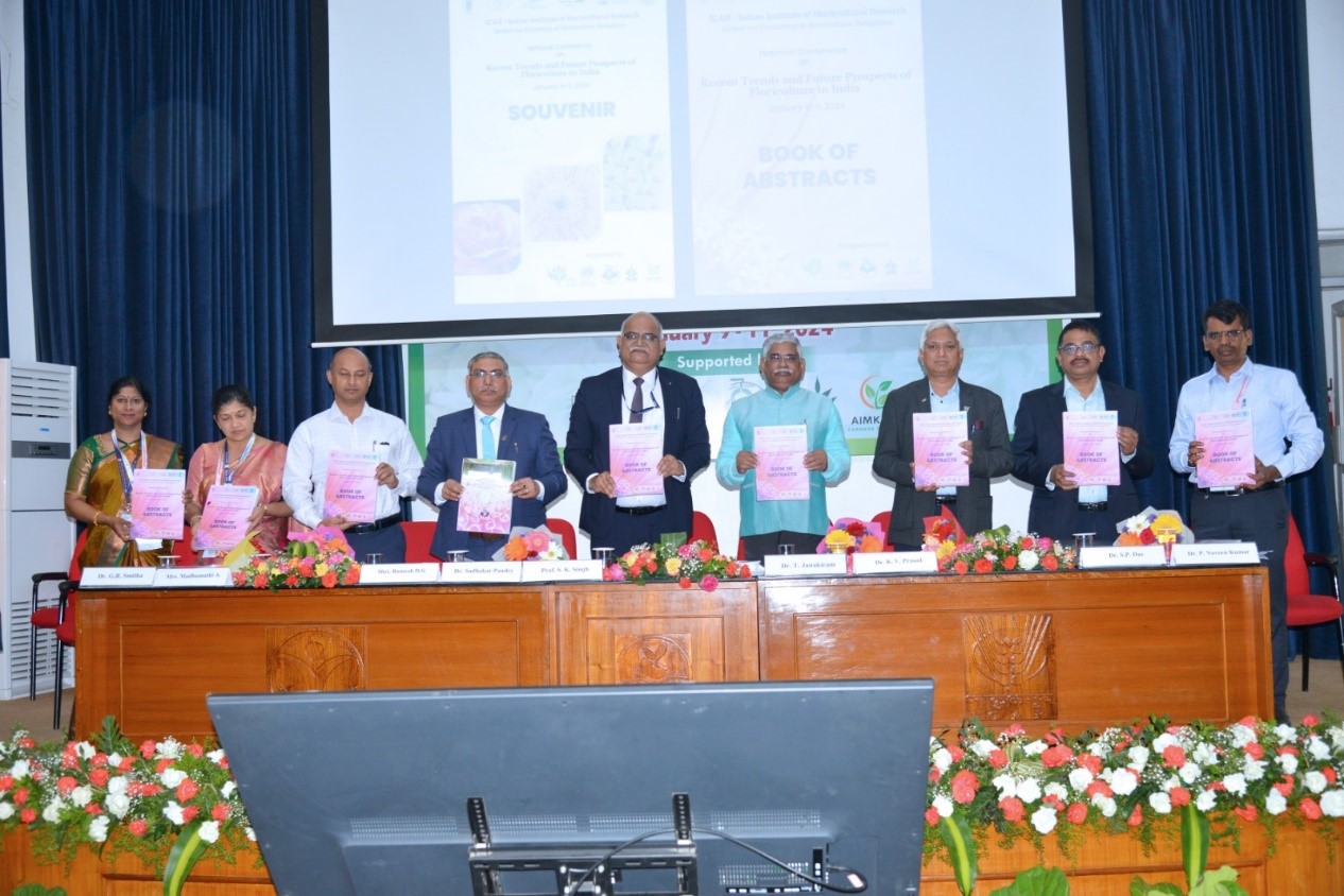 ICAR-IIHR CONDUCTS ENTREPRENEURSHIP TRAINING ON MUSHROOM SPAWN PRODUCTION AND MUSHROOM CULTIVATION FROM 02-10 Jan 2020