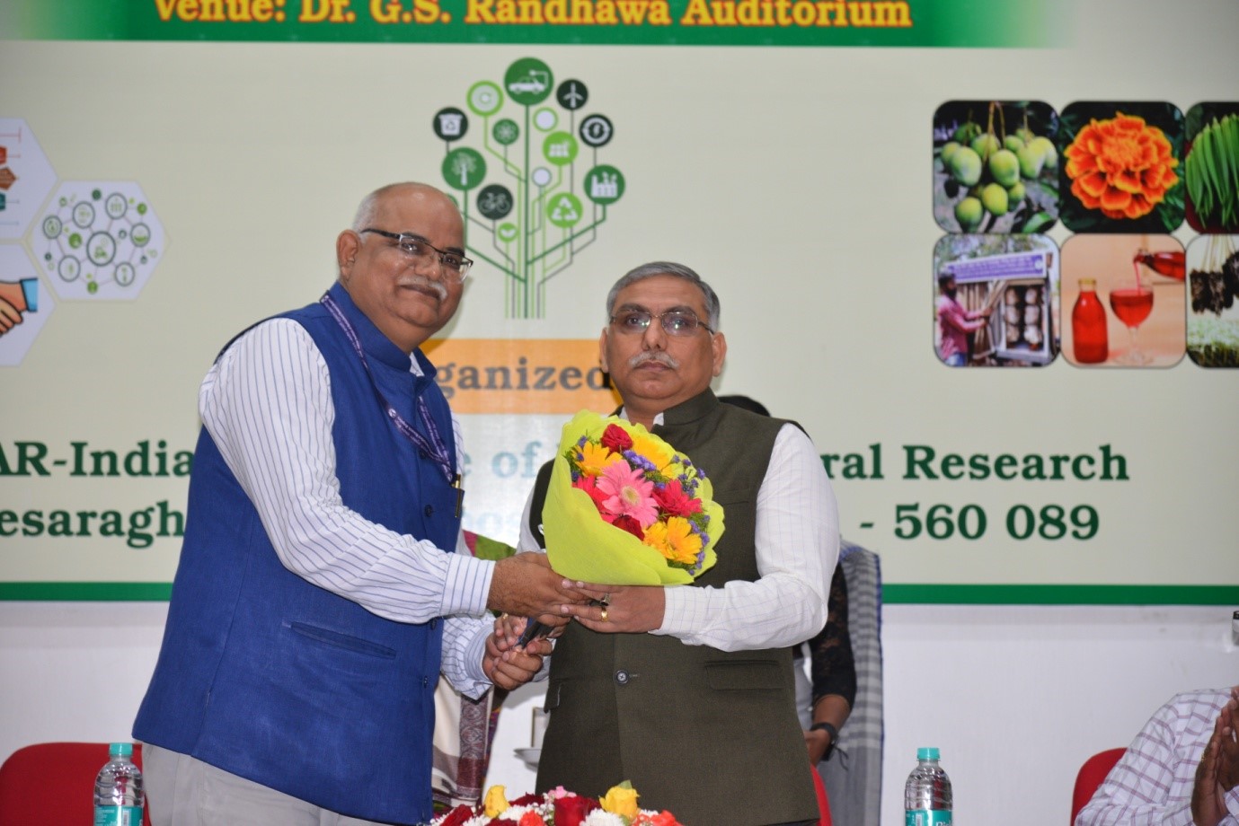 Field day on muskmelon variety, Arka Siri at Madapalli village, Maraganakunte, Bagepalli Taluk, Karnataka on 05.3.2020