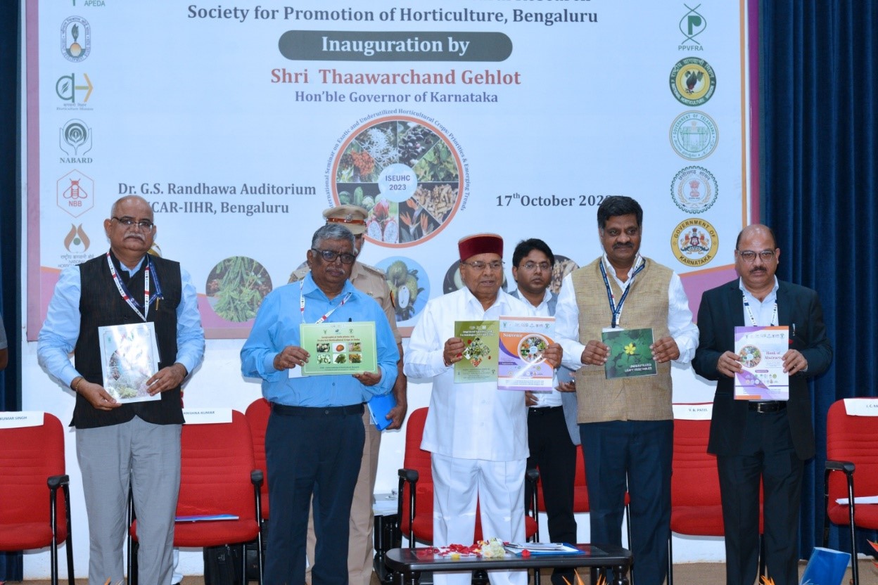 World Environment Day – Eradication of Environmentally Serious Weed, Parthenium  at ICAR-IIHR on 5/6/2020
