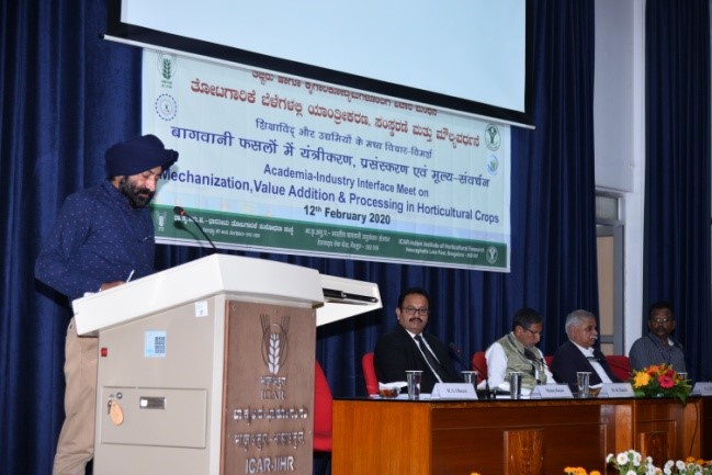 ICAR-IIHR organizes training on ‘Cultivation, post-harvest management and sustainable utilization of medicinal plants’  at the ICAR Taralabalu KVK, Davanagere on 29-30 September 2025 
