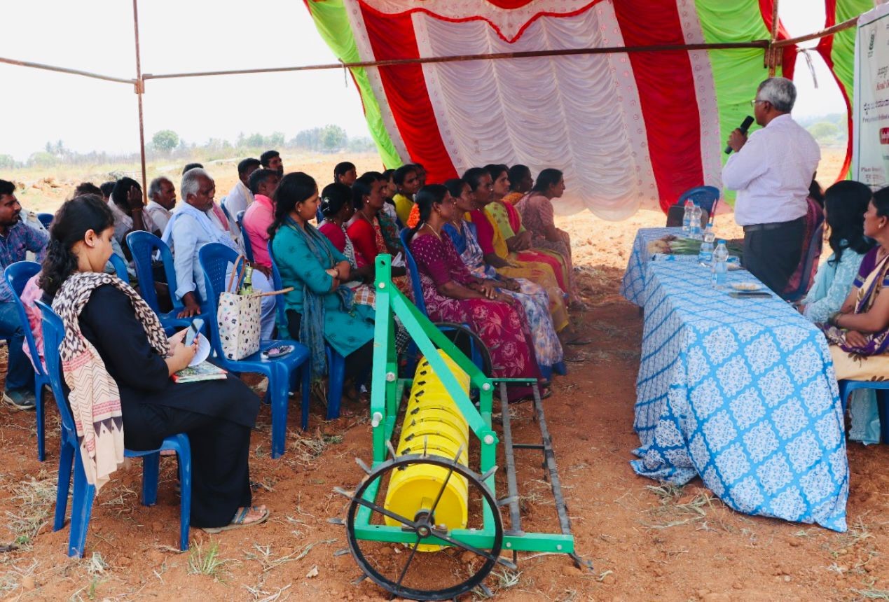 Demonstration of Arka onion seeder to women farmers at Byrappanahalli Village
