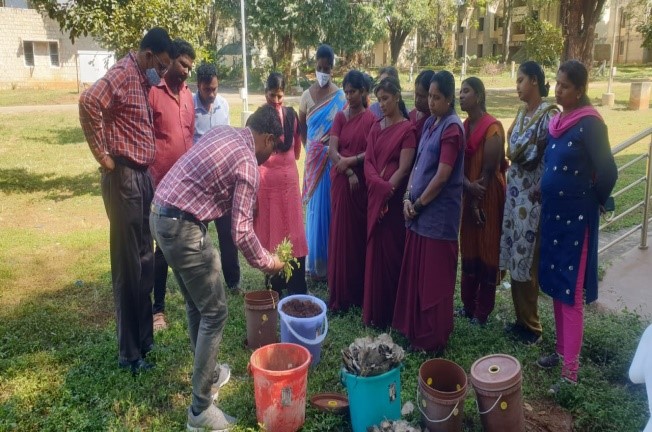 Central Horticultural Experiment Station,Bhubaneswar (ICAR-IIHR) organized Farmer's training, and exposure visits during NHF, 2021 