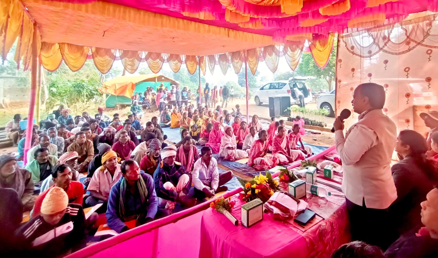 ICAR-IIHR-CHES, Bhubaneswar organised Input Distribution and Skill Development Program under Tribal Sub-Plan in Mayurbhanj district of Odisha
