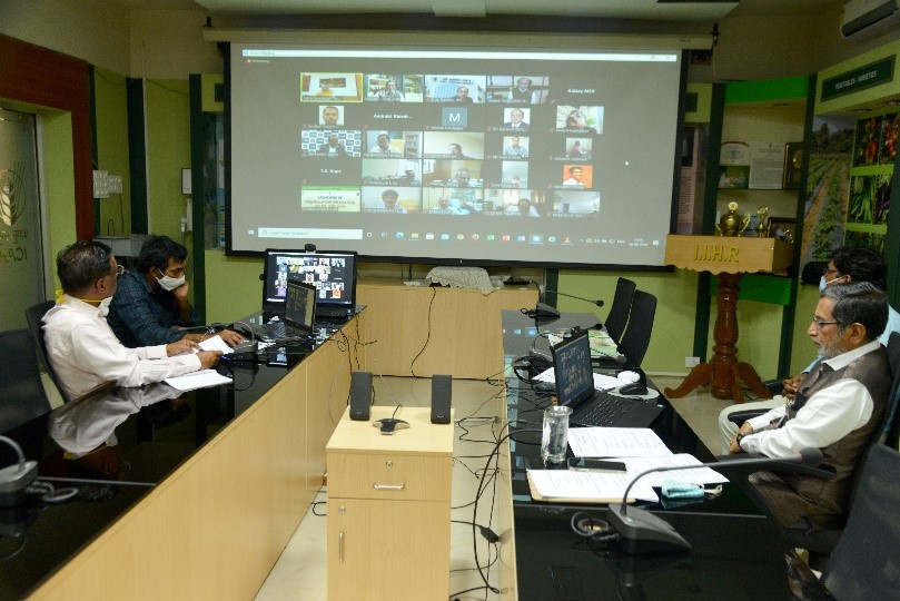 Hon’ble Shri Narendra Singh Tomar, Union Minister of Agriculture and Farmers Welfare, Government of India launches the Integration of 'ICAR-IIHR Seed Portal' with YONO Krishi web application of State Bank of India