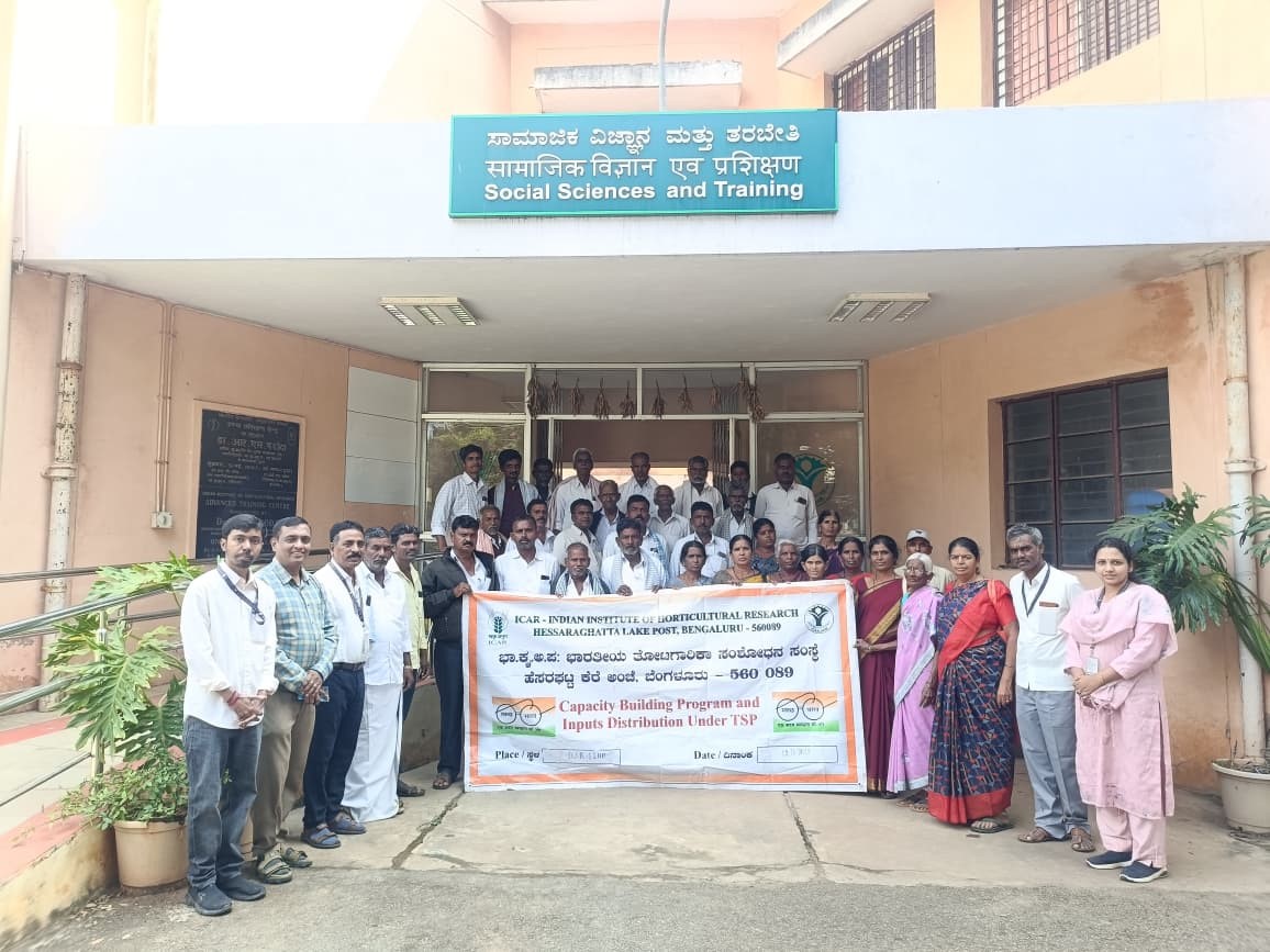Capacity building programme on ICAR-IIHR technologies to farmers of Pavagada Taluk (Tumkur Dist.) under TSP