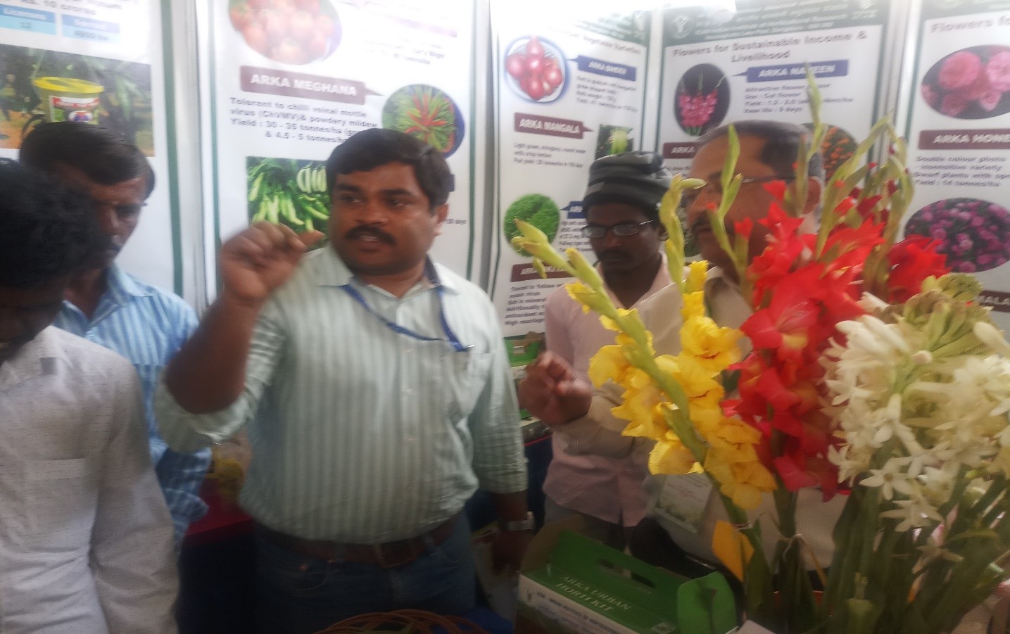 ICAR-IIHR participated in Sri Sri Savayava Krishimela-2020