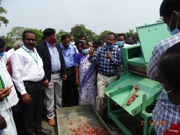 Training cum Demonstration on “Machinery and Technology for Onion Cultivation and Processing” at  KVKs of Ghandhigram, Namakkal and Salem, Tamil Nadu 26, 27 & 28th October,2021