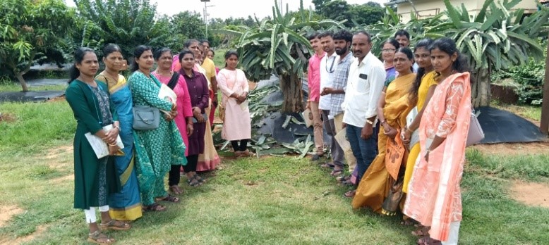 Capacity building programme on ‘Modern Horticultural Technologies’ conducted  for tribal women farmers at ICAR-IIHR on 25-26 September 
