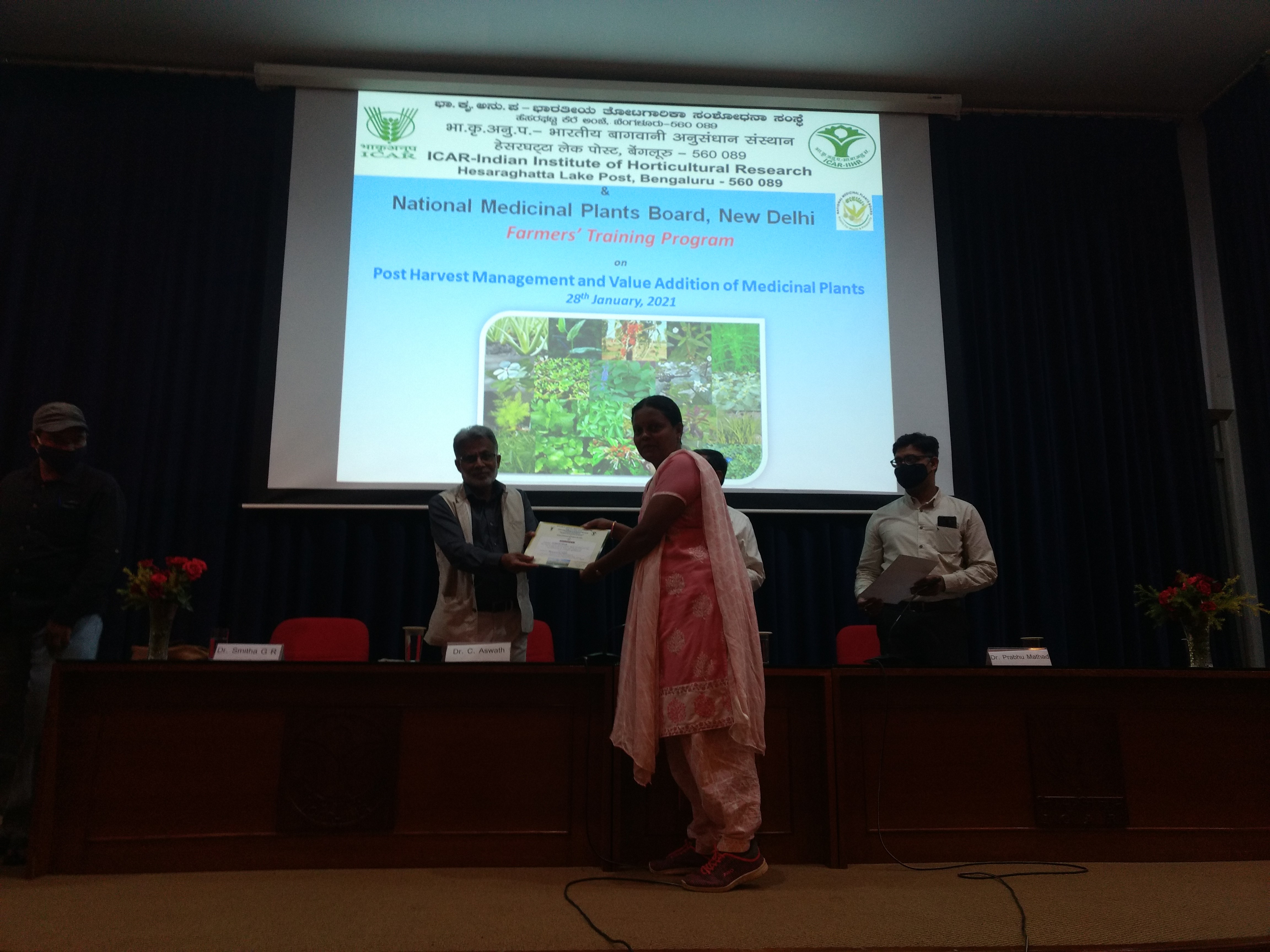 One day farmers’ training program on “Post Harvest Management and Value Addition of Medicinal Plants” was organized at ICAR-IIHR on 28th January 2021 